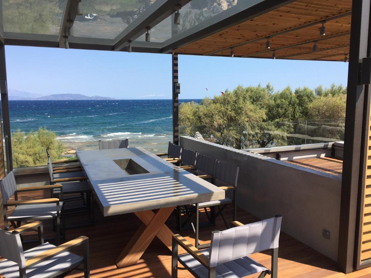 Windsurfing Seaside Apartment Artemida المظهر الخارجي الصورة