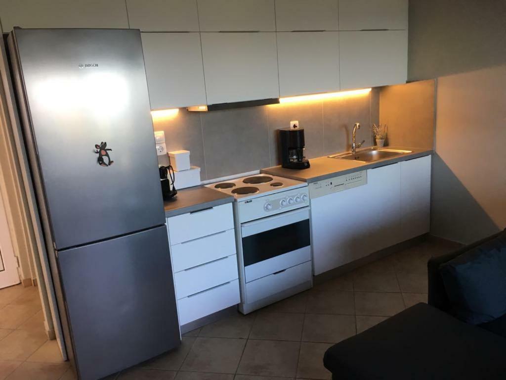Windsurfing Seaside Apartment Artemida المظهر الخارجي الصورة