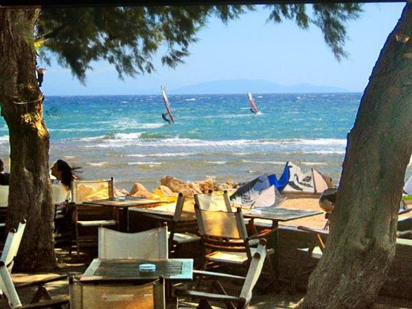 Windsurfing Seaside Apartment Artemida المظهر الخارجي الصورة